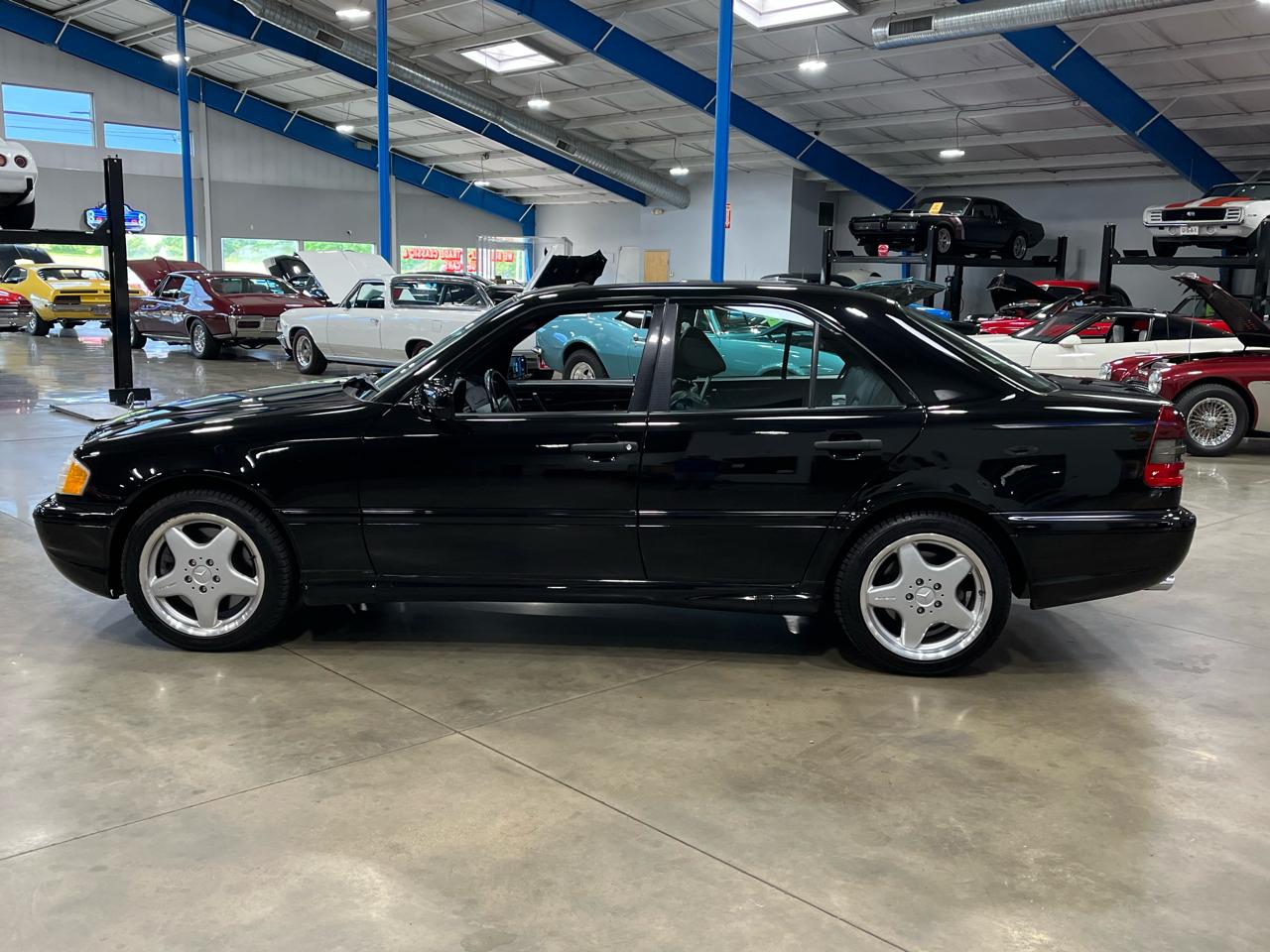 Mercedes-Benz C43 AMG  1999