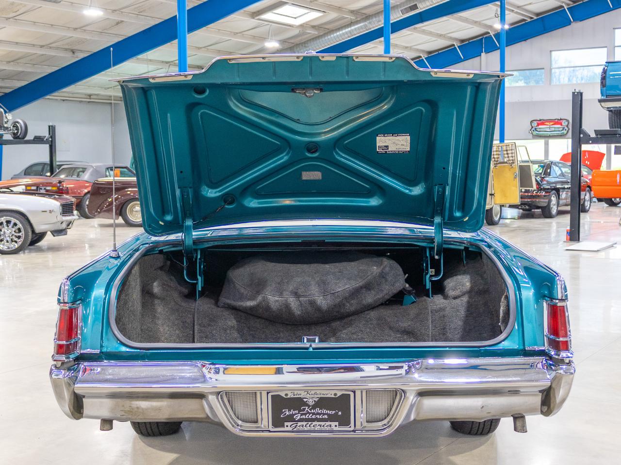 Lincoln Continental Mark III  1969