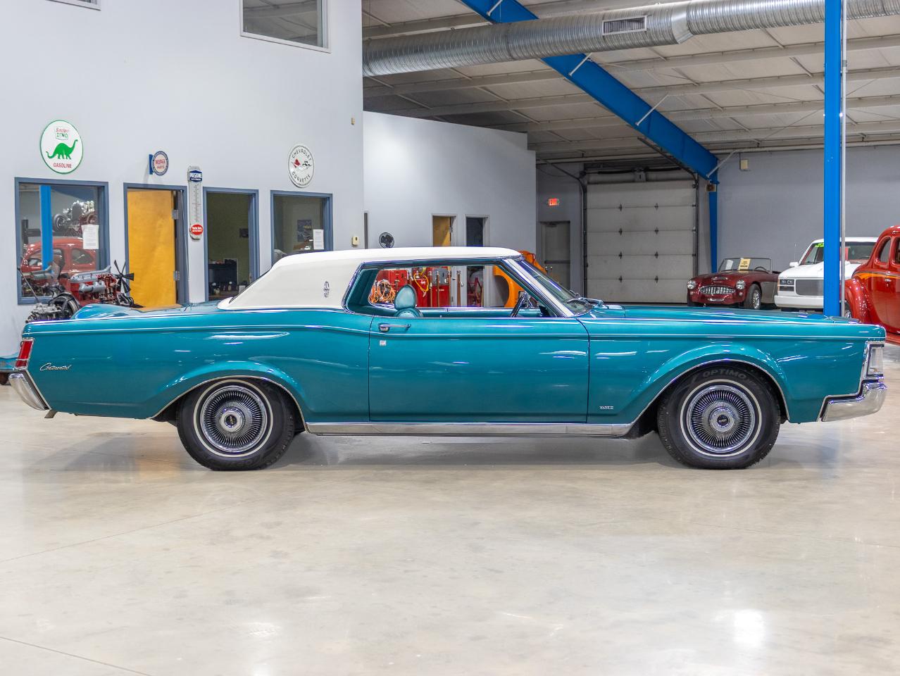 Lincoln Continental Mark III  1969