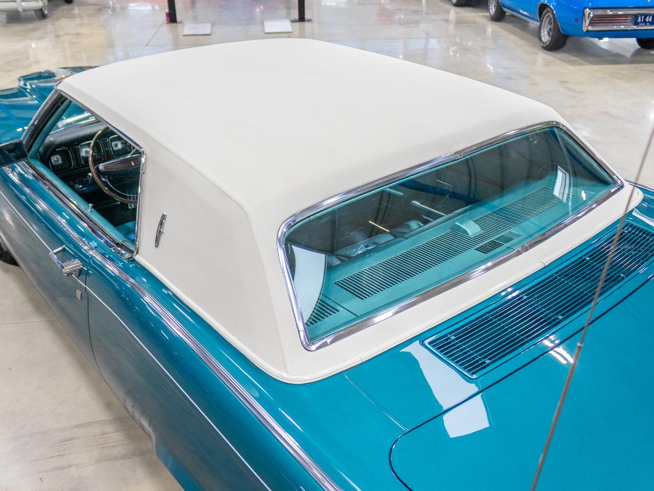 Lincoln Continental Mark III  1969