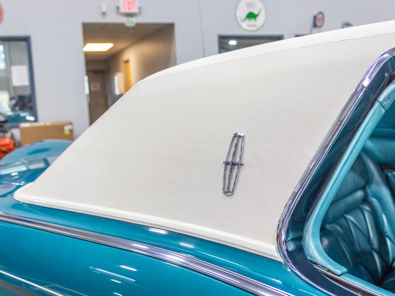 Lincoln Continental Mark III  1969