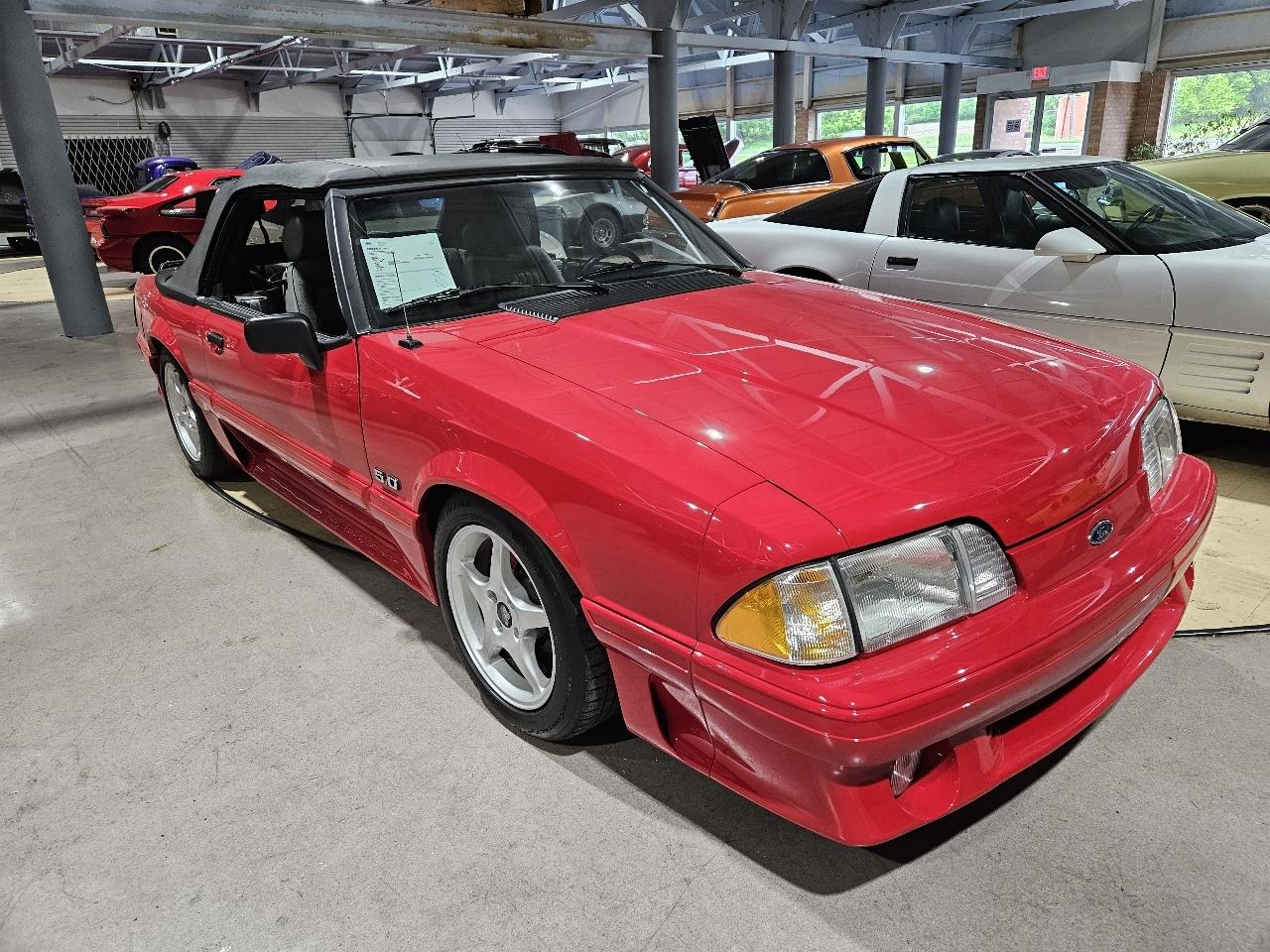 1989 Ford Mustang's photo