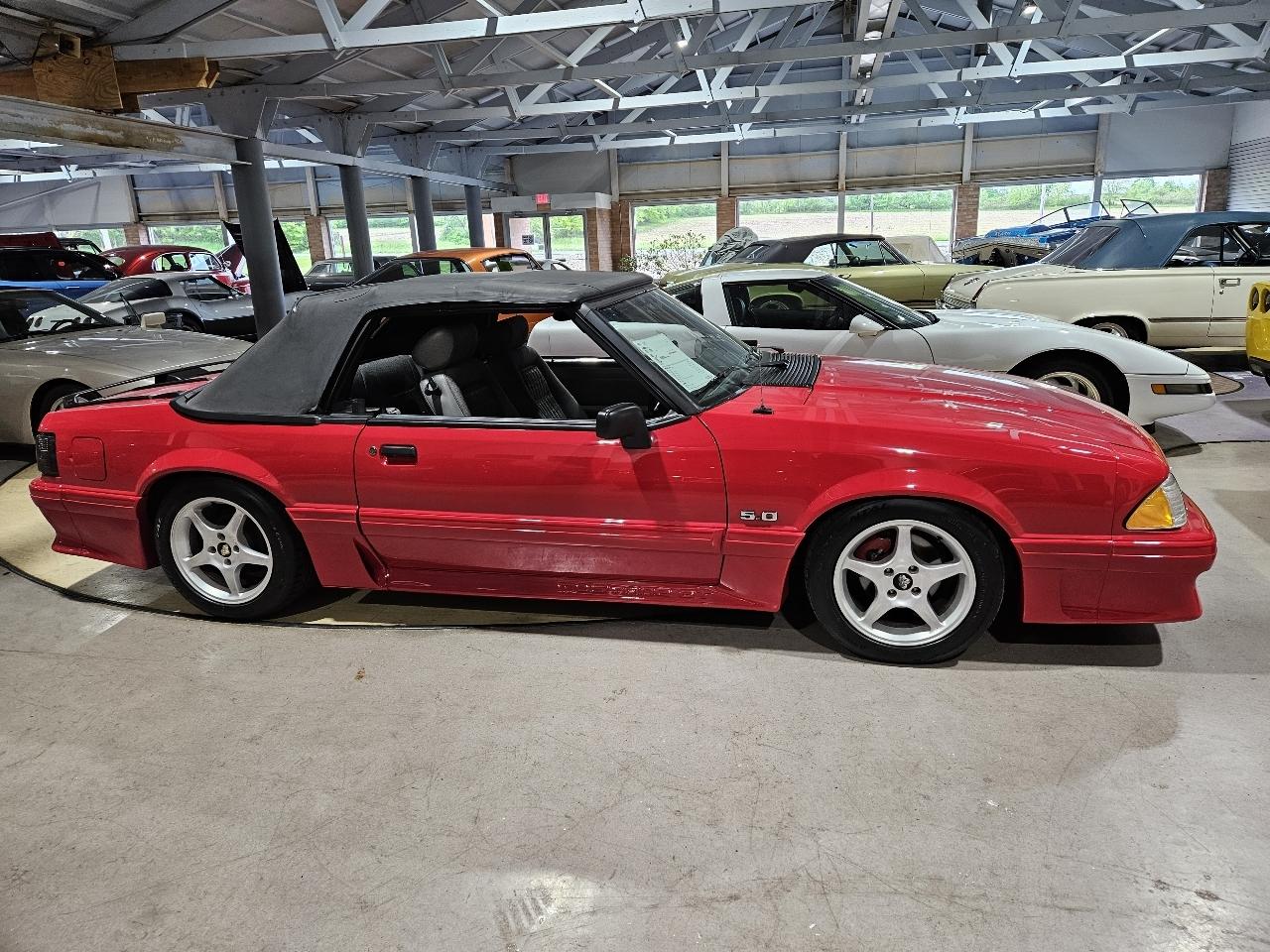 Ford Mustang GT convertible 1989