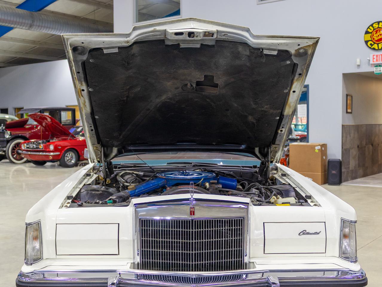 Lincoln Mark V  1977