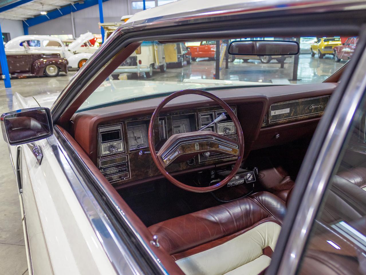 Lincoln Mark V  1977