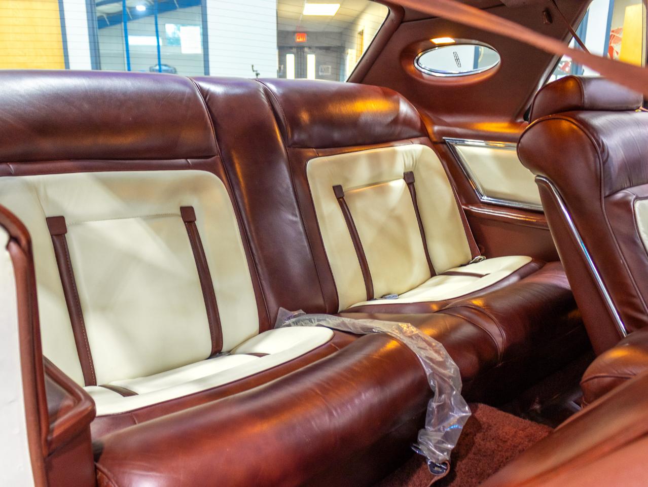 Lincoln Mark V  1977