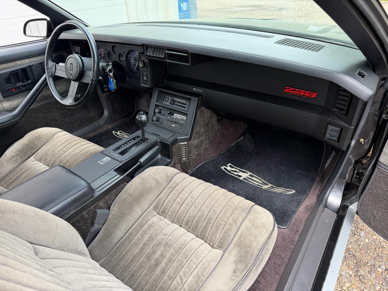 Chevrolet Camaro Z28 1983