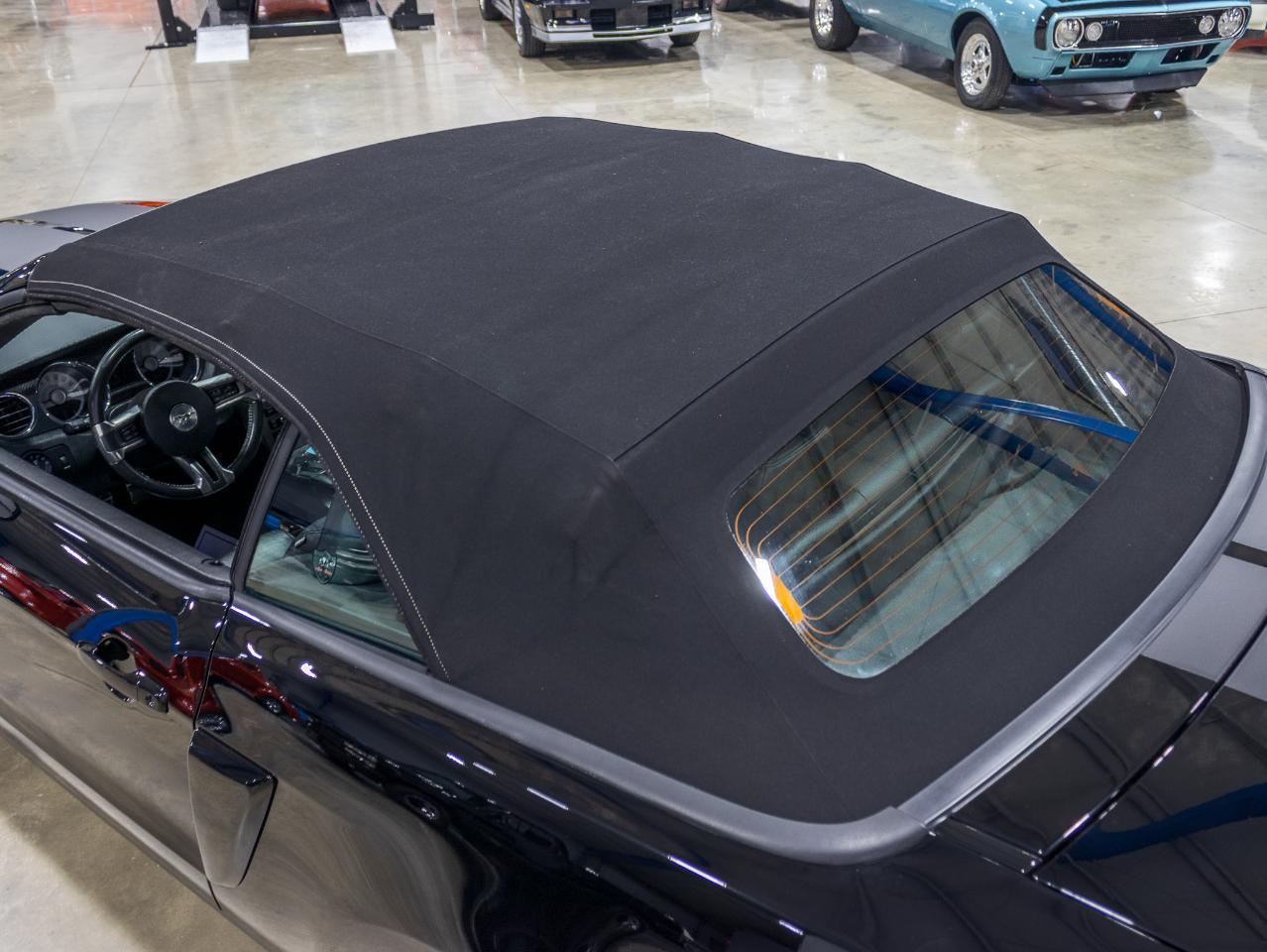 Ford Mustang  2011