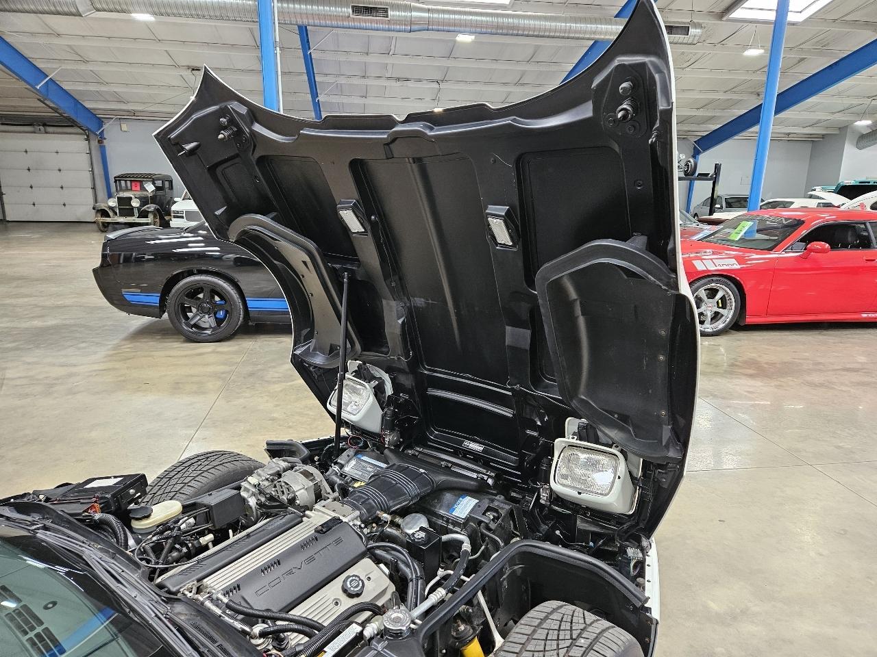 Chevrolet Corvette Stingray  1992