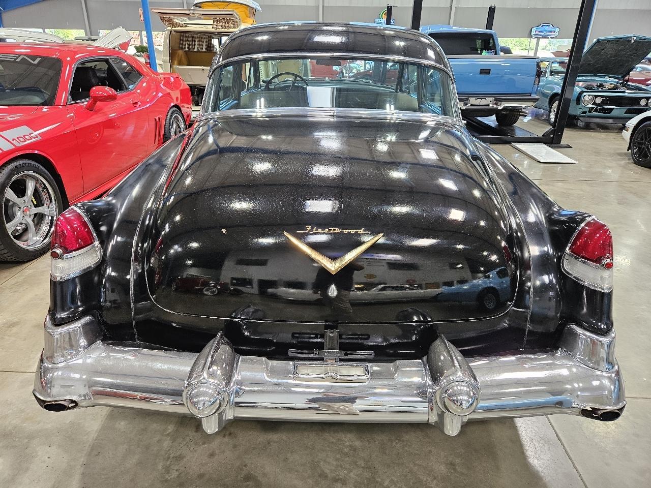 Cadillac Fleetwood  1953