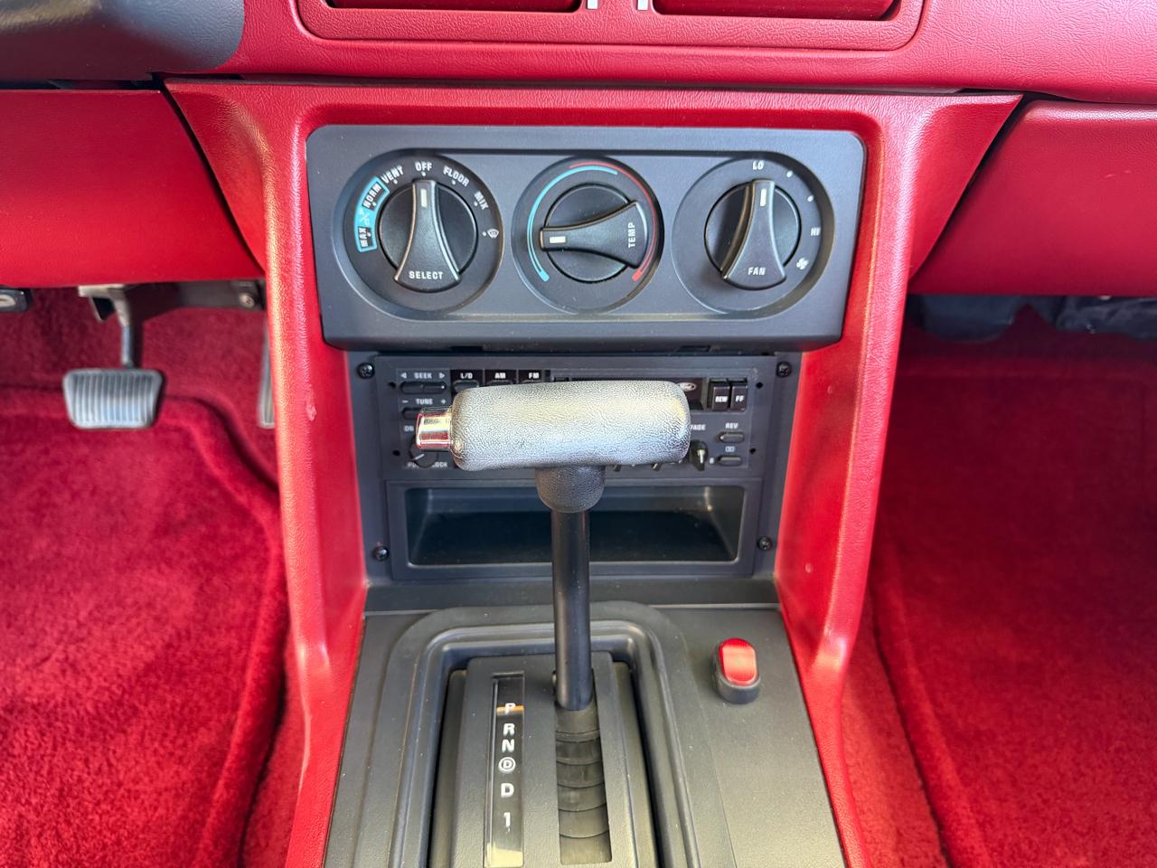 Ford Mustang LX 5.0L hatchback 1989