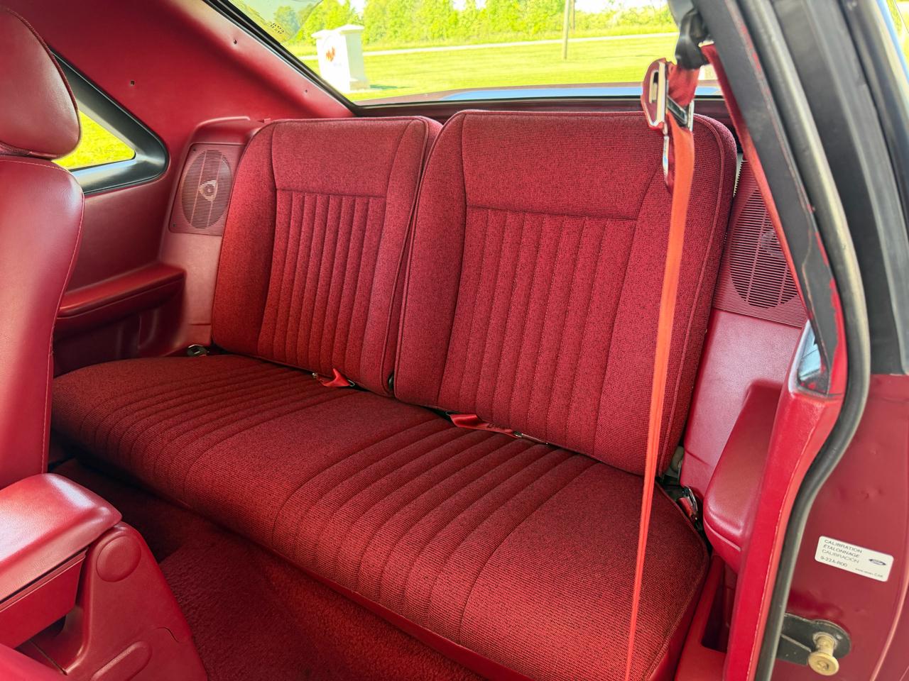 Ford Mustang LX 5.0L hatchback 1989