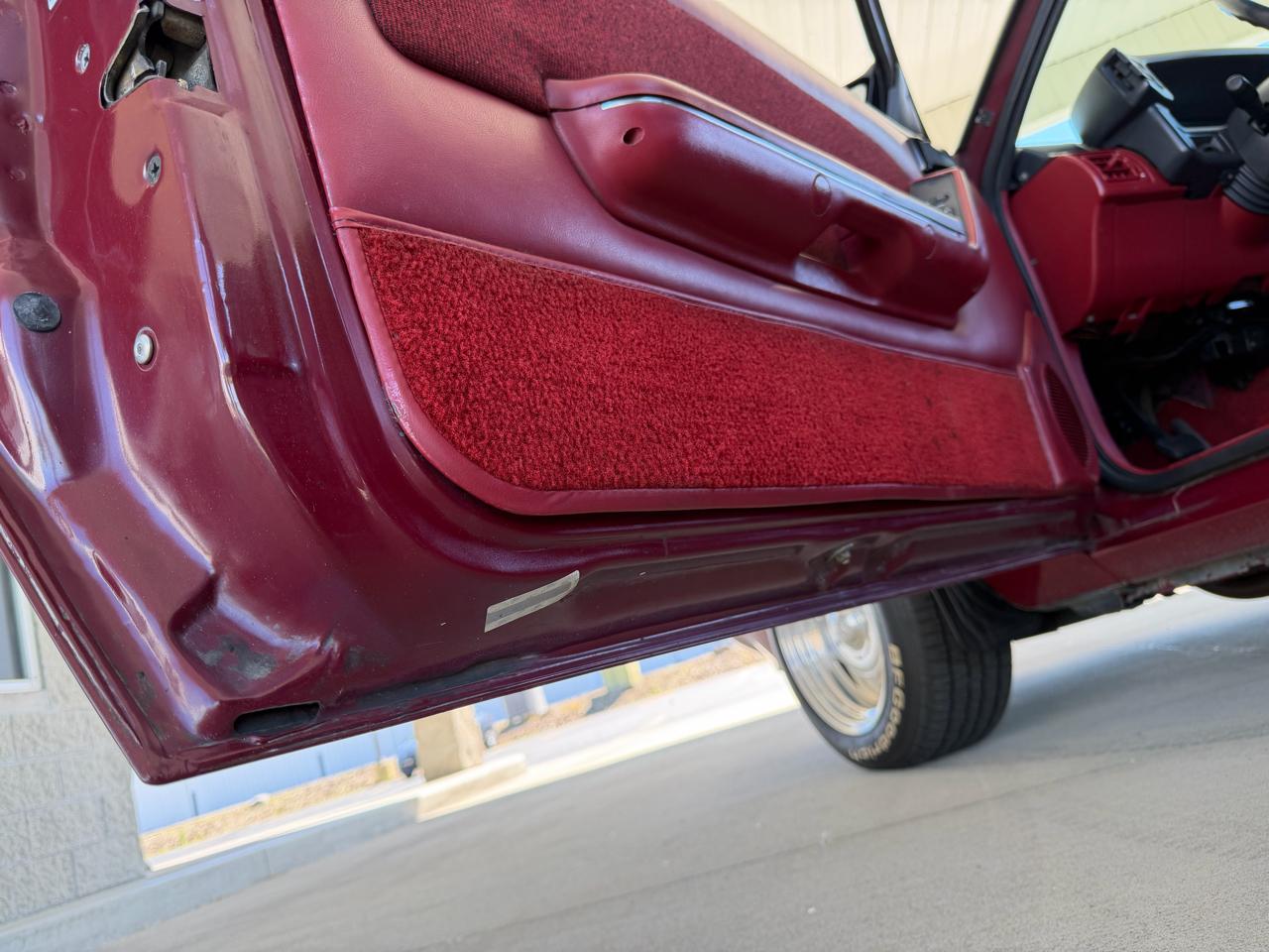 Ford Mustang LX 5.0L hatchback 1989