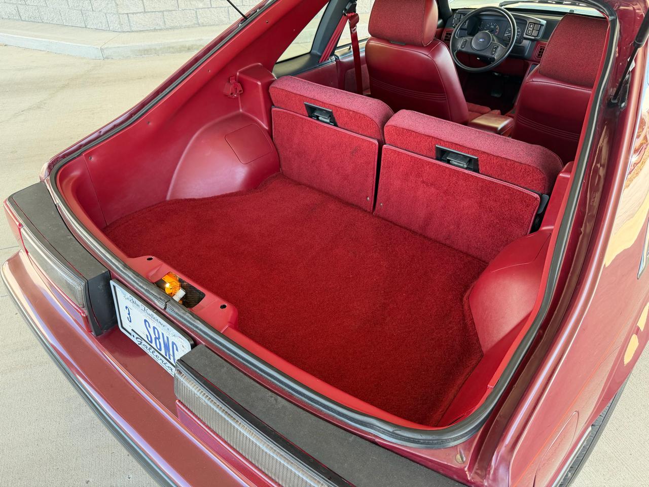 Ford Mustang LX 5.0L hatchback 1989