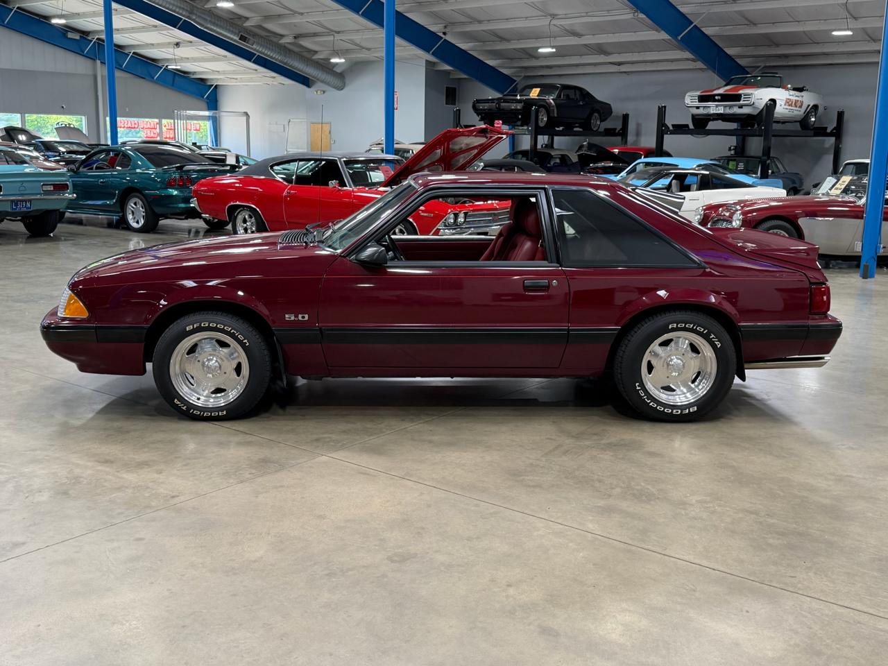 Ford Mustang LX 5.0L hatchback 1989