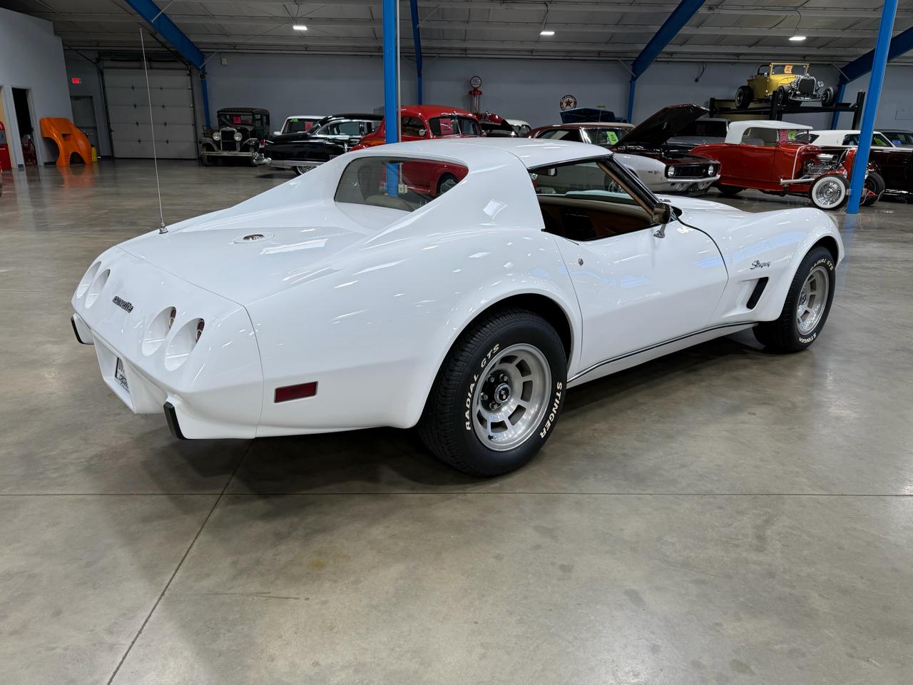 Chevrolet Corvette  1976