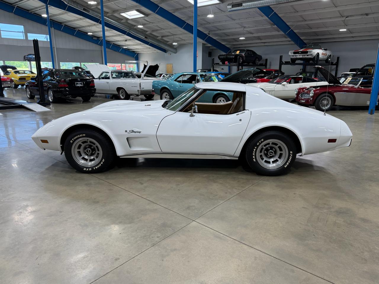 Chevrolet Corvette  1976