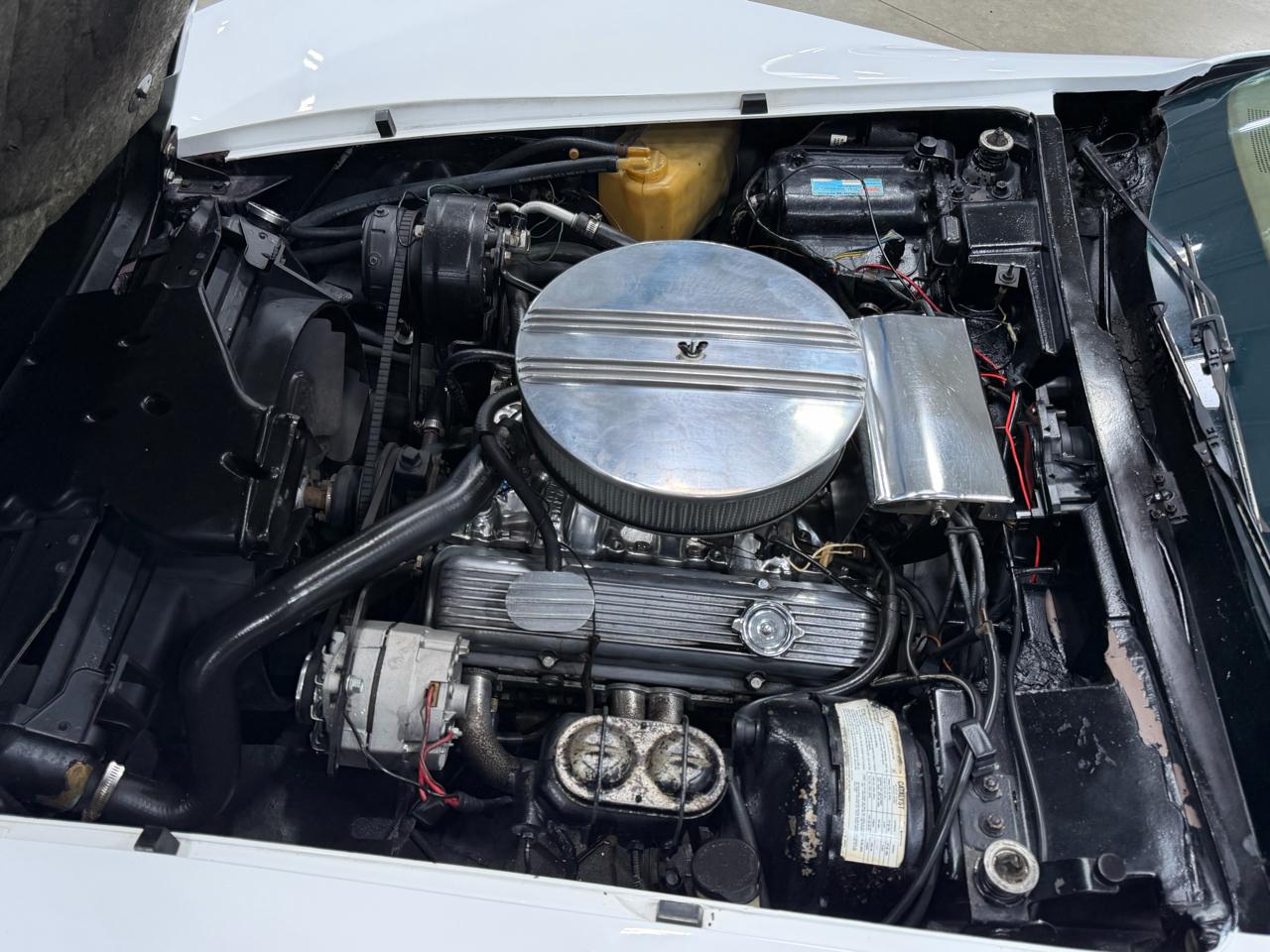 Chevrolet Corvette  1976