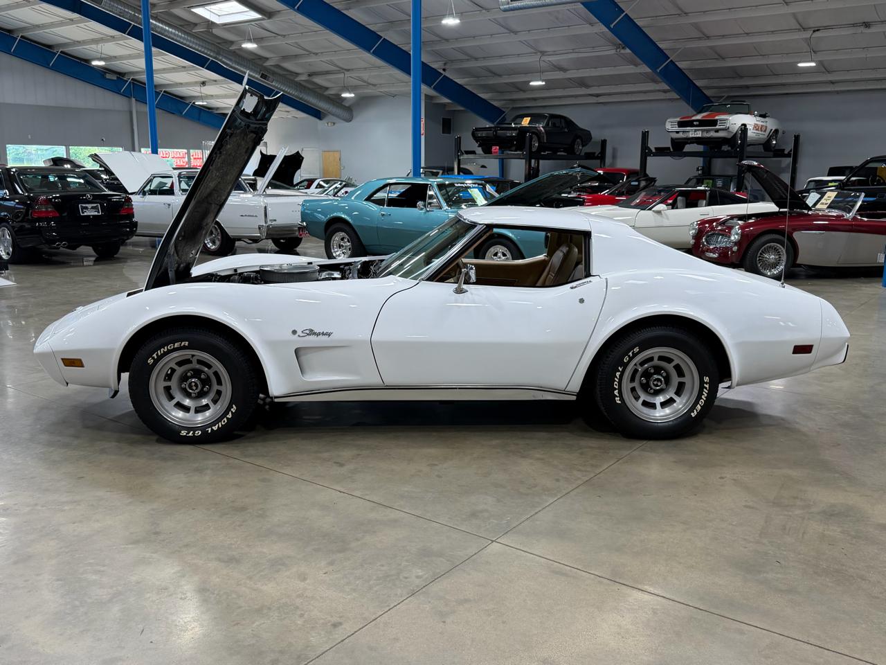 Chevrolet Corvette  1976