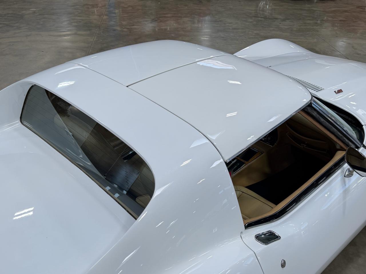 Chevrolet Corvette  1976