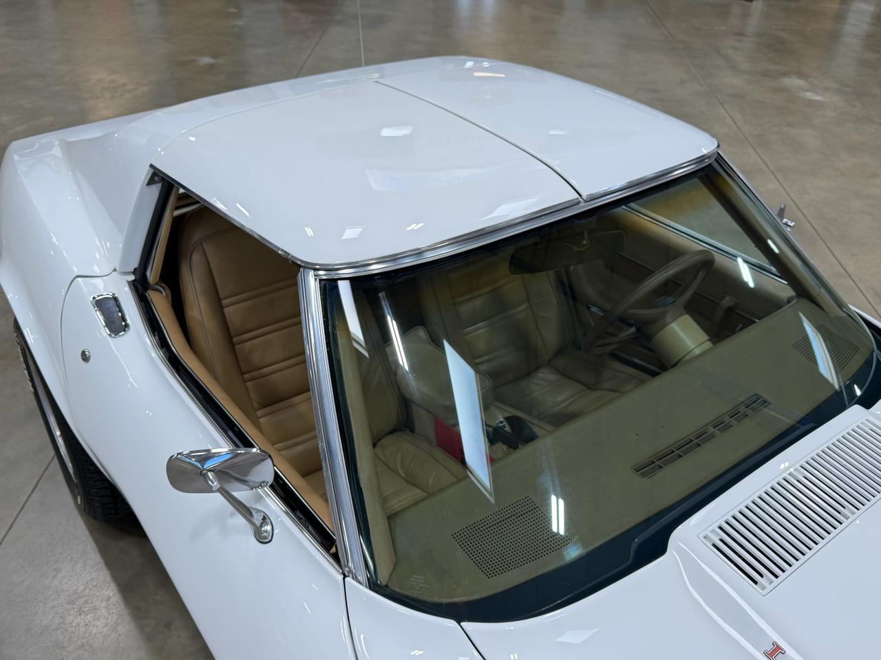Chevrolet Corvette  1976