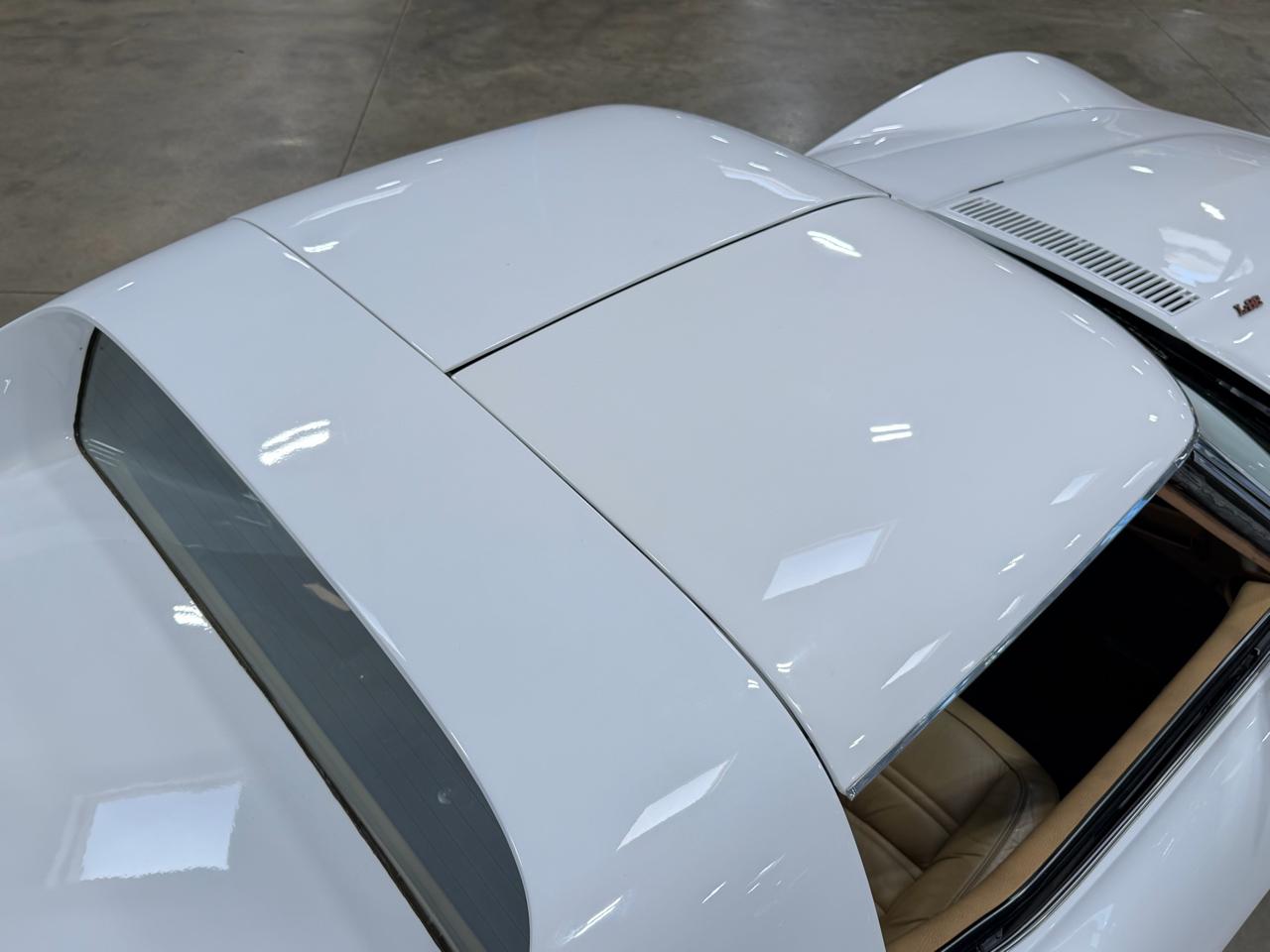 Chevrolet Corvette  1976