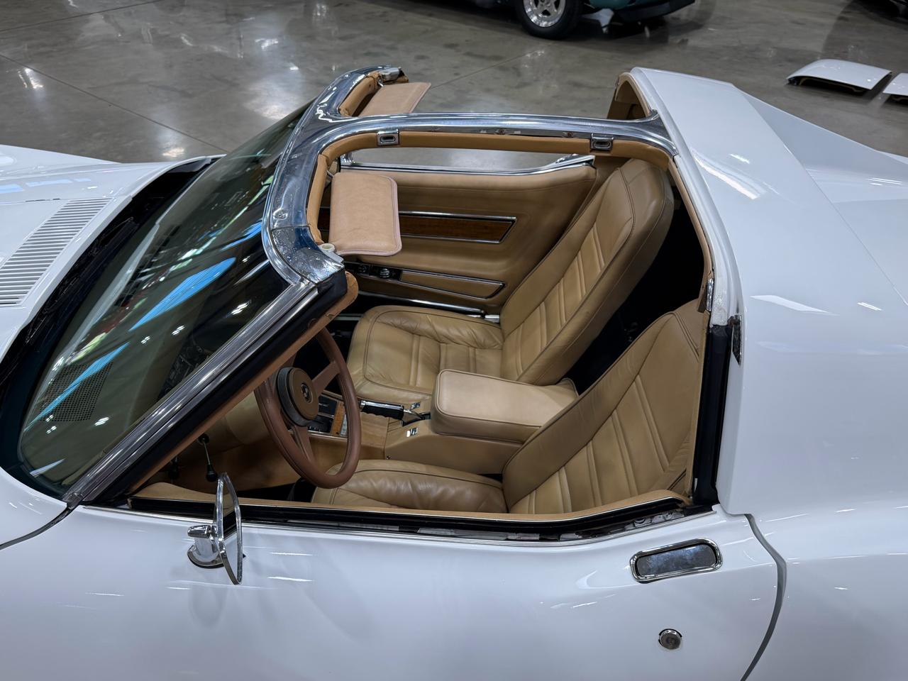 Chevrolet Corvette  1976