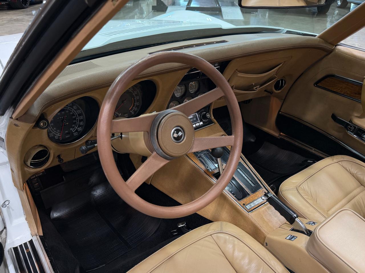 Chevrolet Corvette  1976