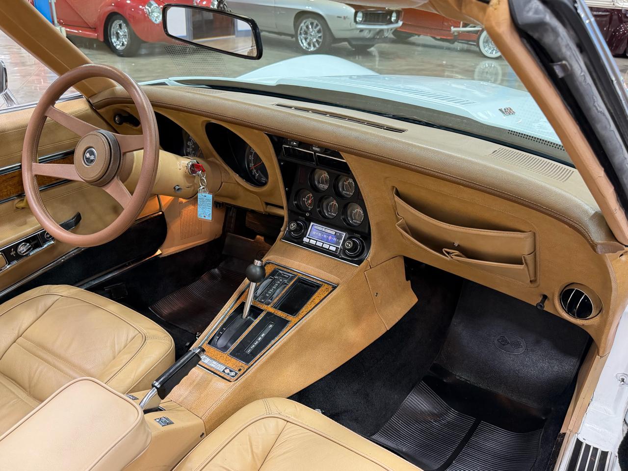 Chevrolet Corvette  1976
