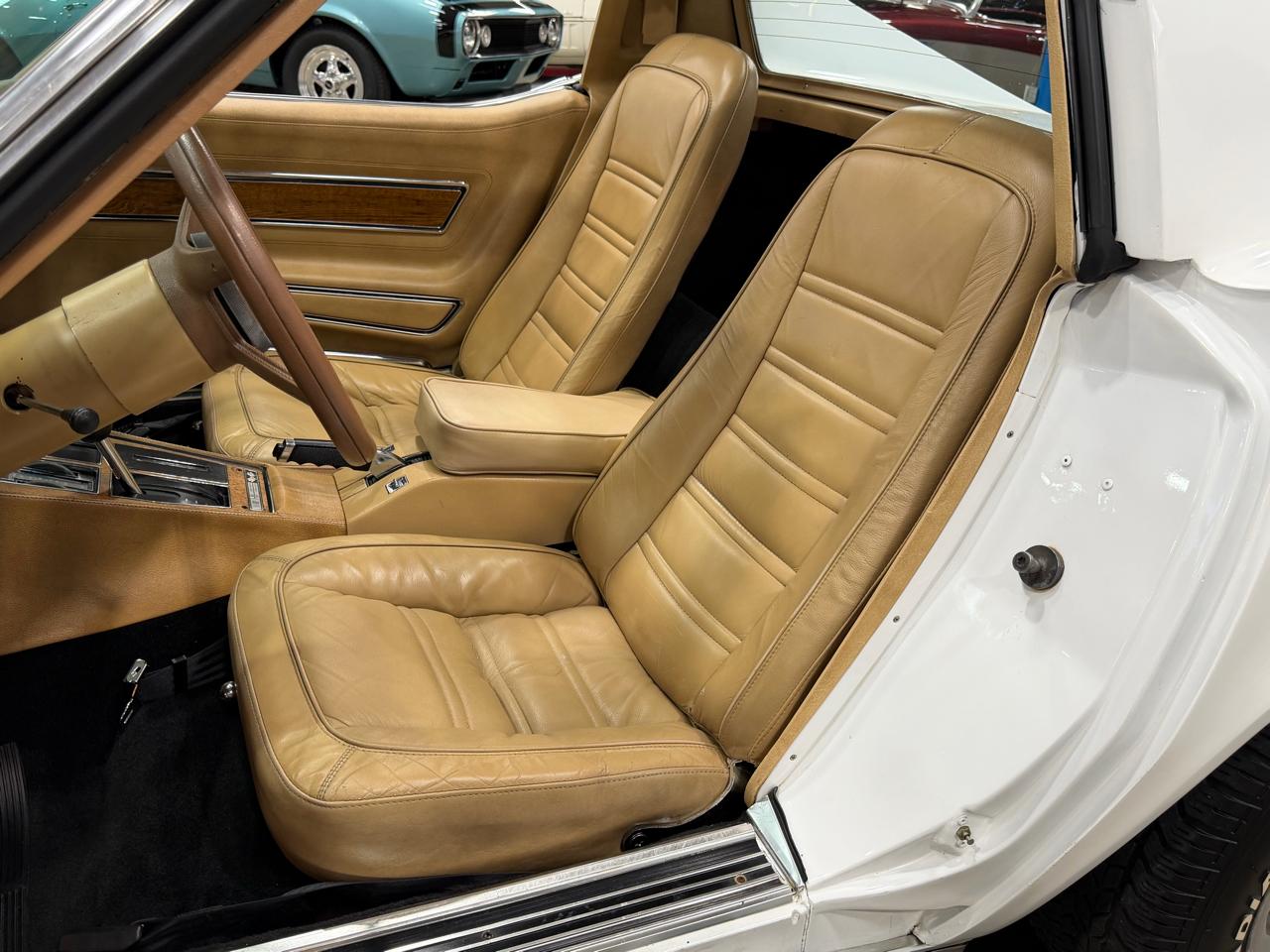 Chevrolet Corvette  1976