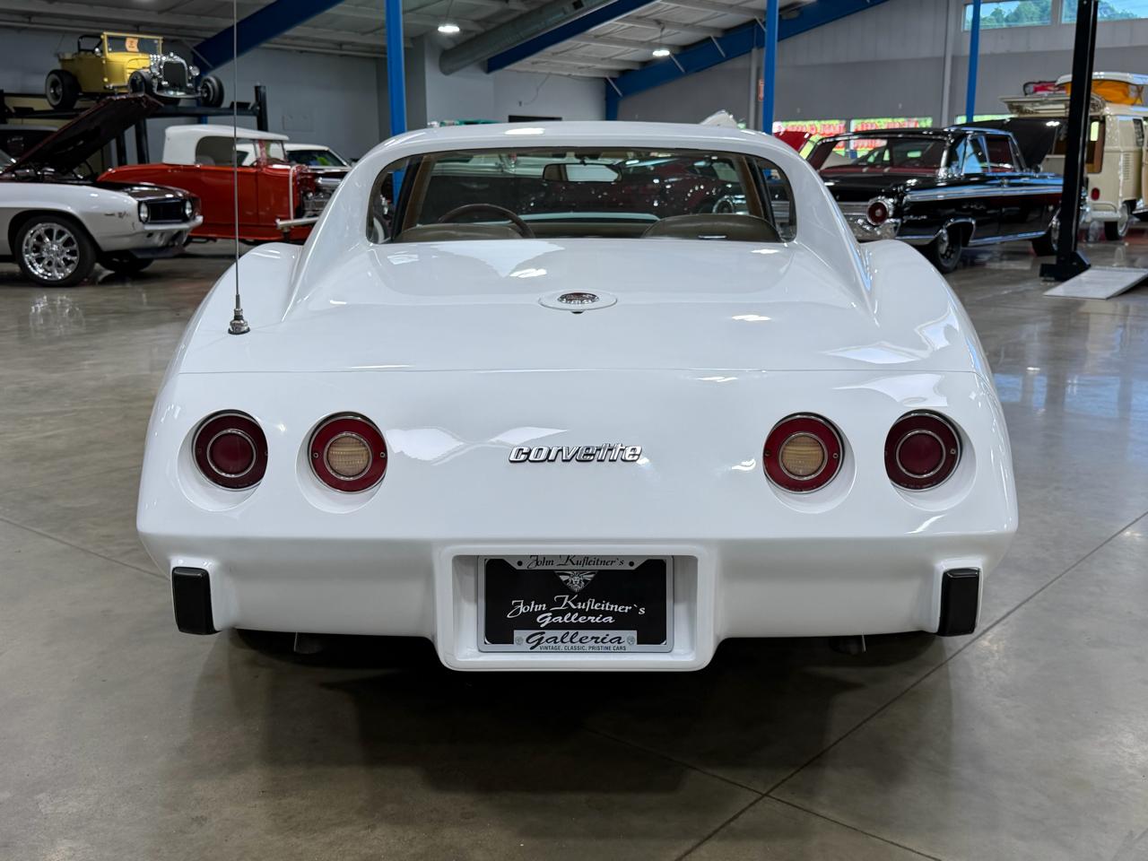 Chevrolet Corvette  1976