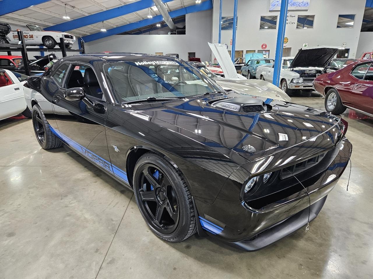 Dodge Challenger  2014