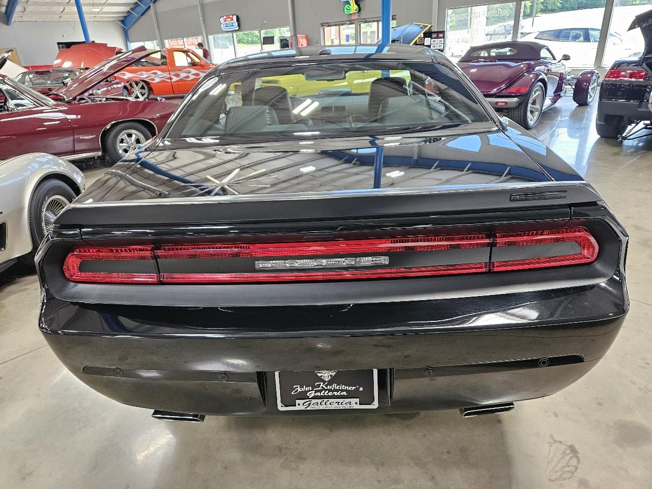 Dodge Challenger  2014