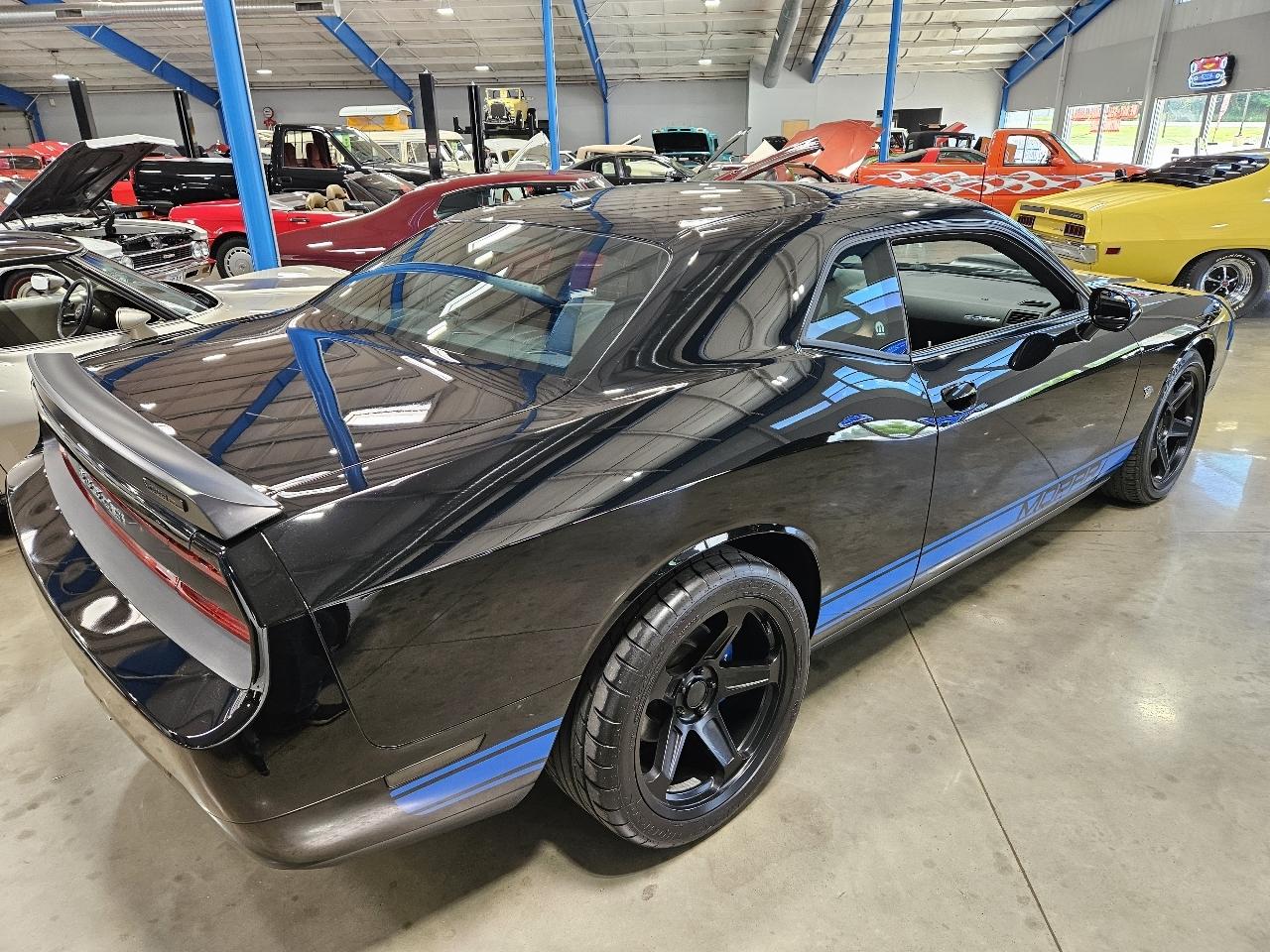 Dodge Challenger  2014