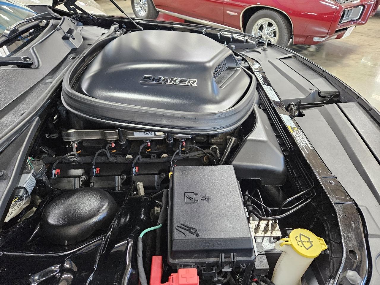 Dodge Challenger  2014
