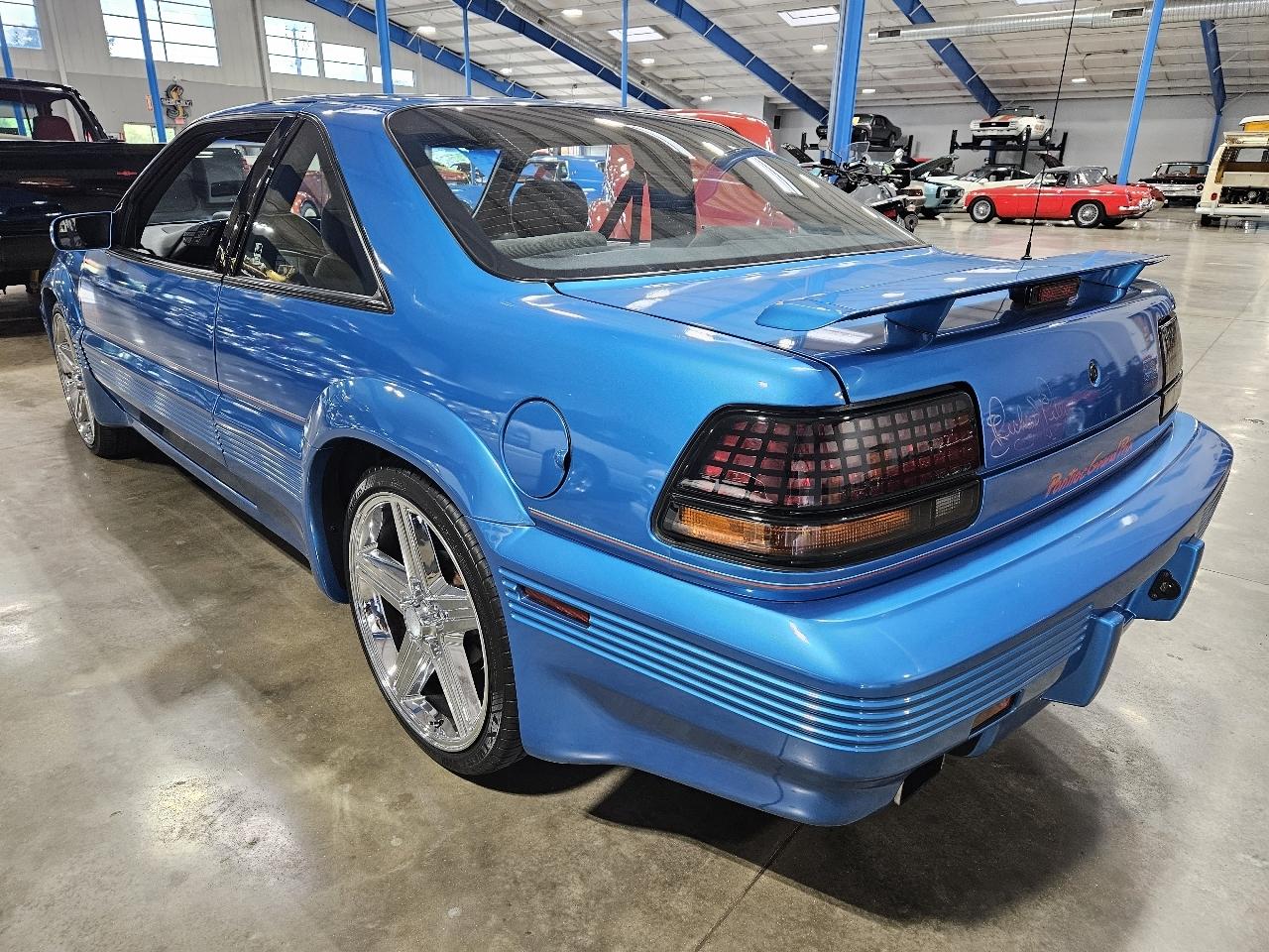Pontiac Grand Prix  1992