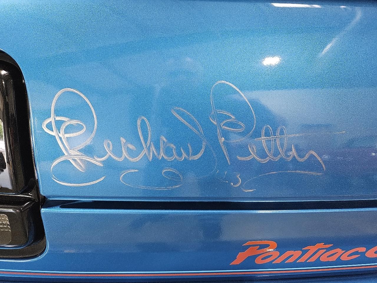 Pontiac Grand Prix  1992