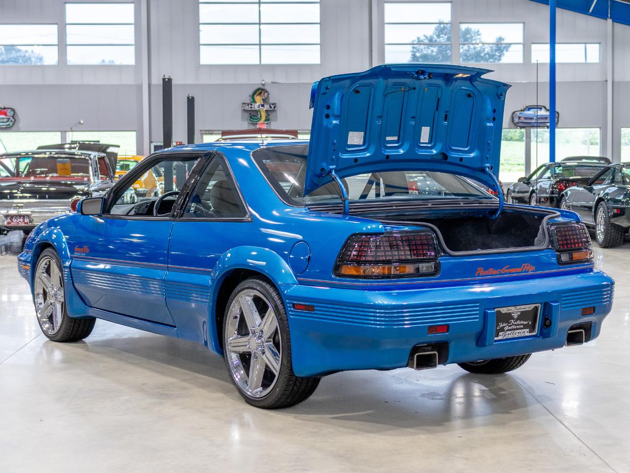 Pontiac Grand Prix 2dr Coupe SE 1992