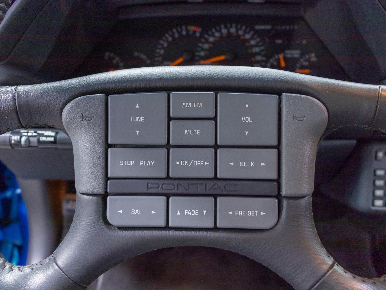 Pontiac Grand Prix 2dr Coupe SE 1992
