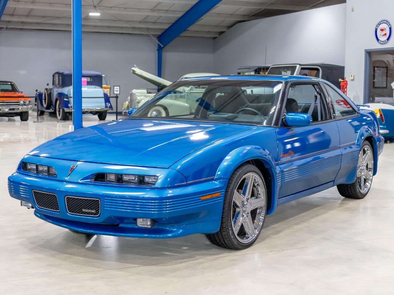 Pontiac Grand Prix 2dr Coupe SE 1992