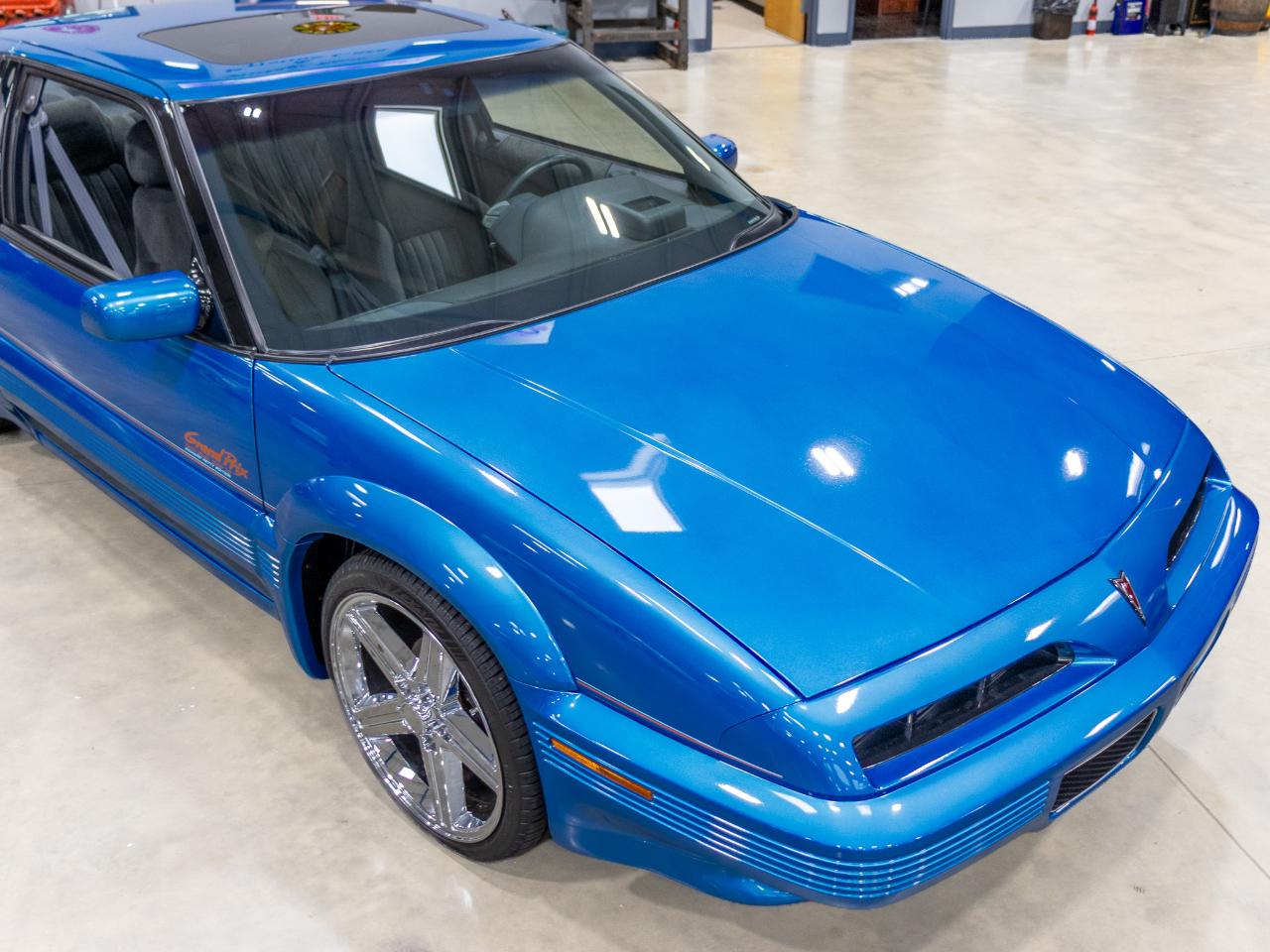 Pontiac Grand Prix 2dr Coupe SE 1992