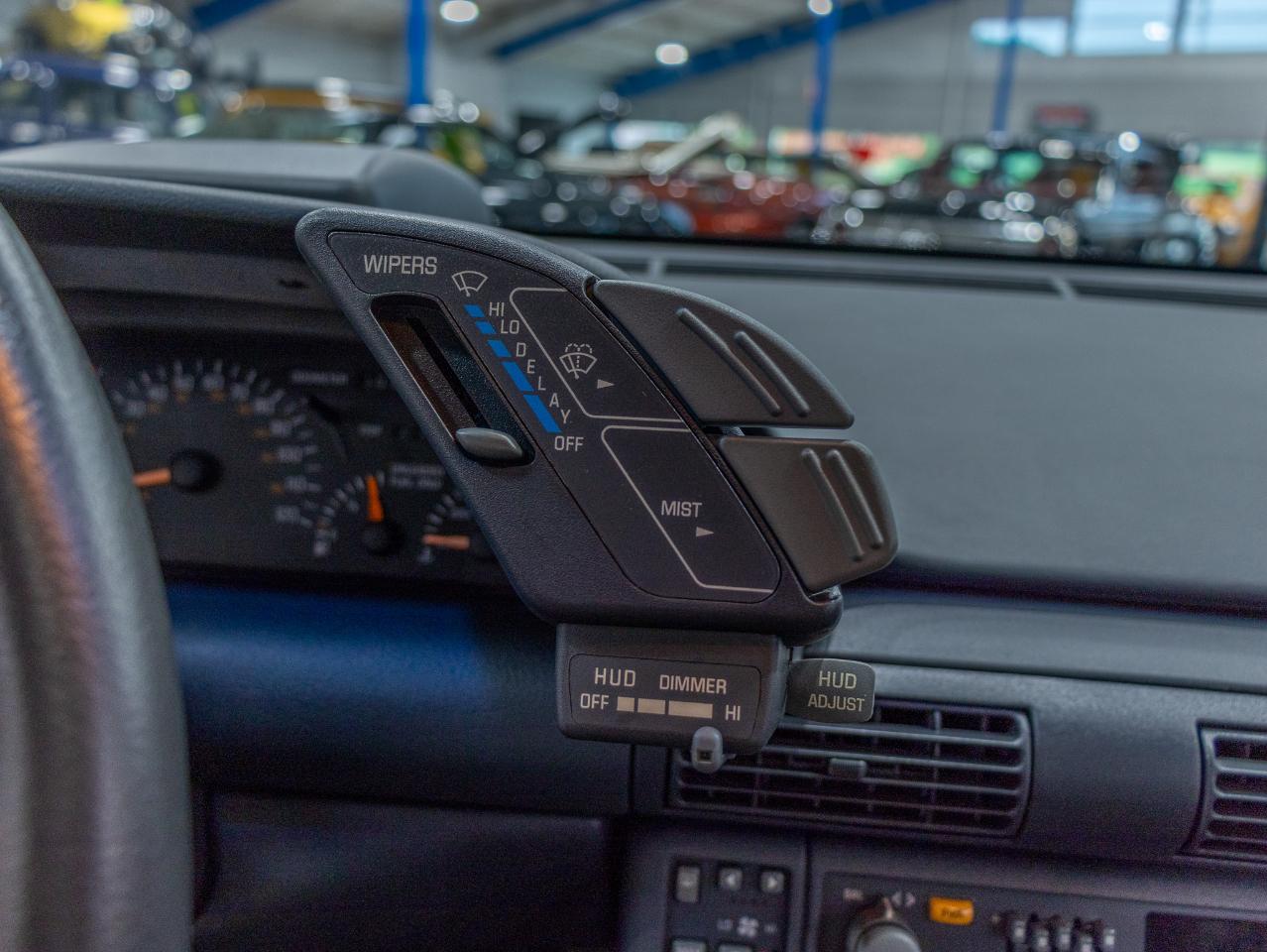 Pontiac Grand Prix 2dr Coupe SE 1992