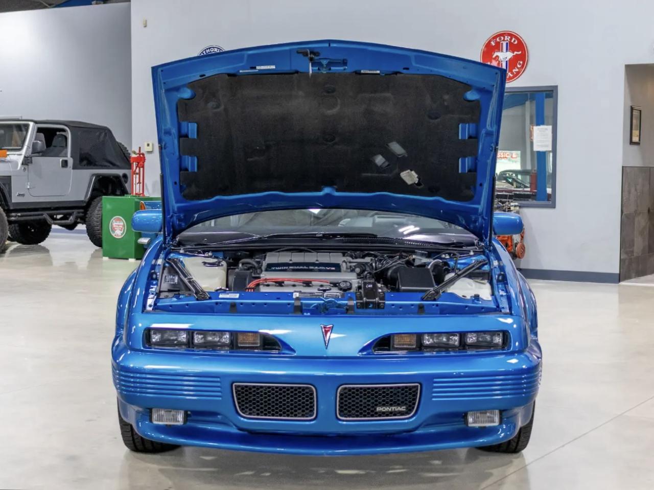 Pontiac Grand Prix 2dr Coupe SE 1992