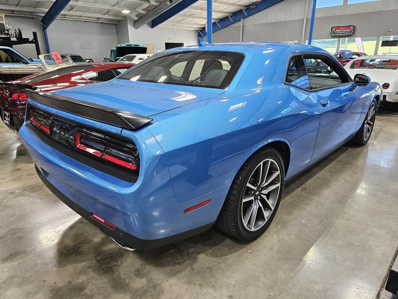 Dodge Challenger  2023