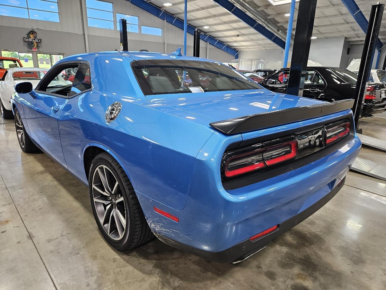 Dodge Challenger  2023