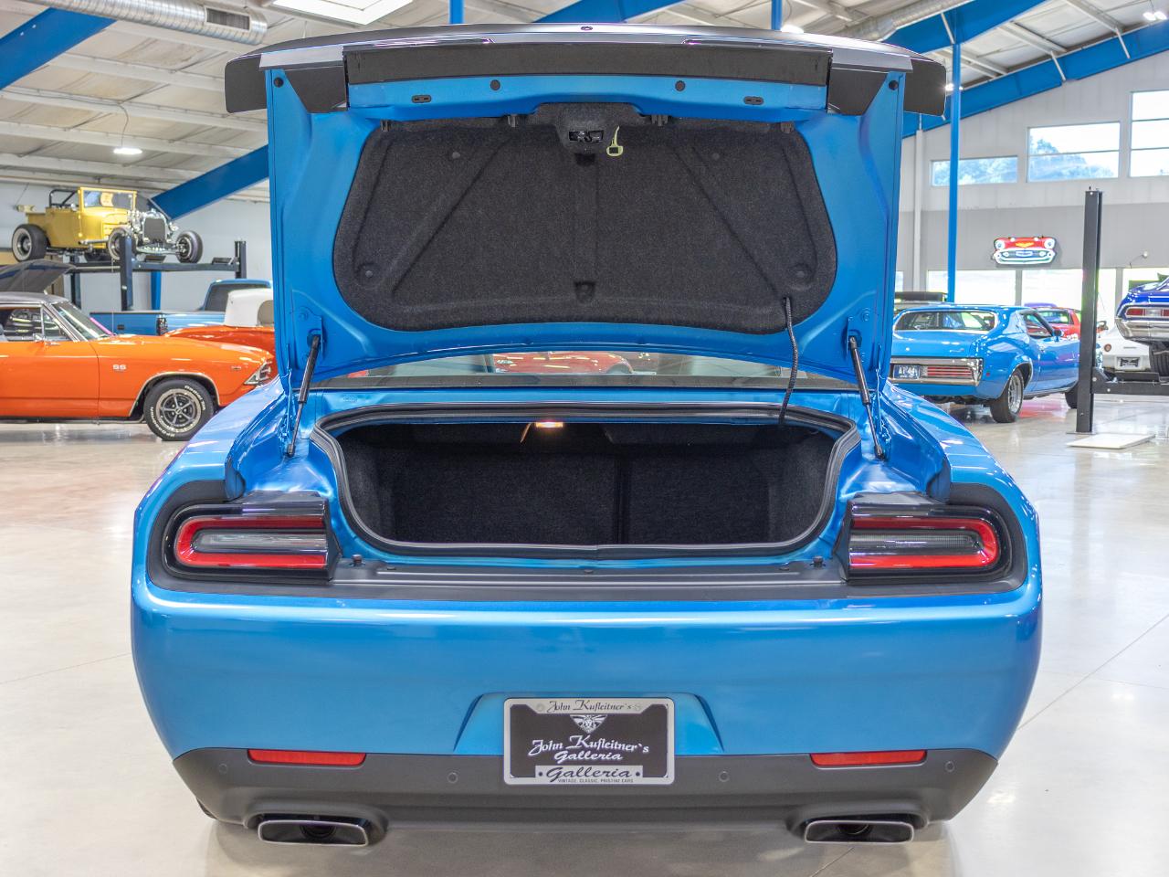 Dodge Challenger  2023