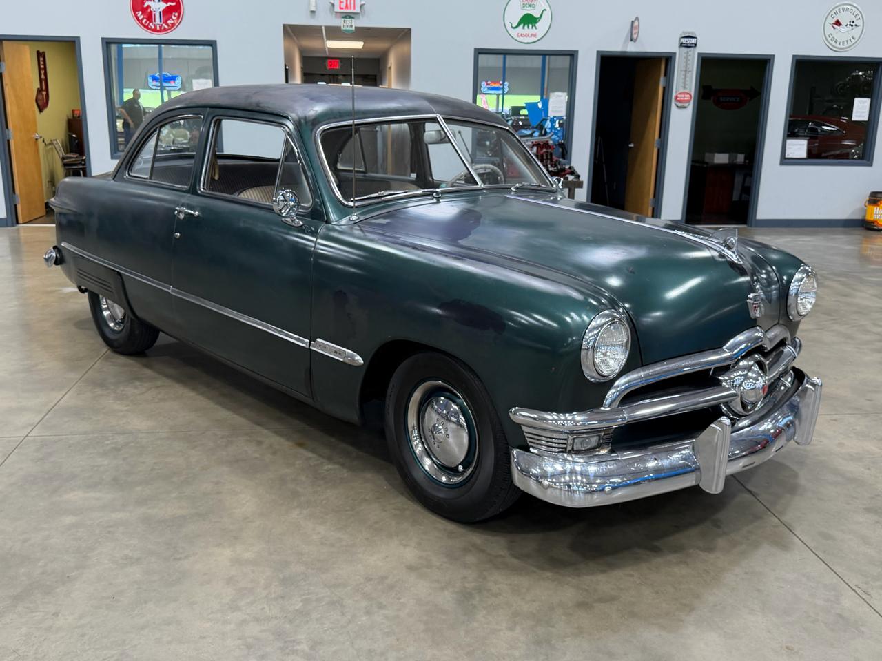 1950 Ford Custom Deluxe Tudor