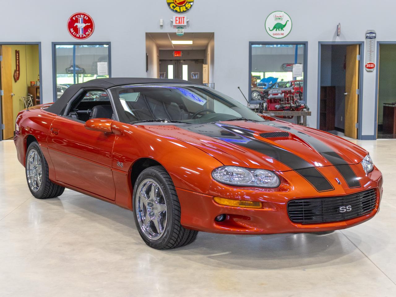 2002 Chevrolet Camaro 