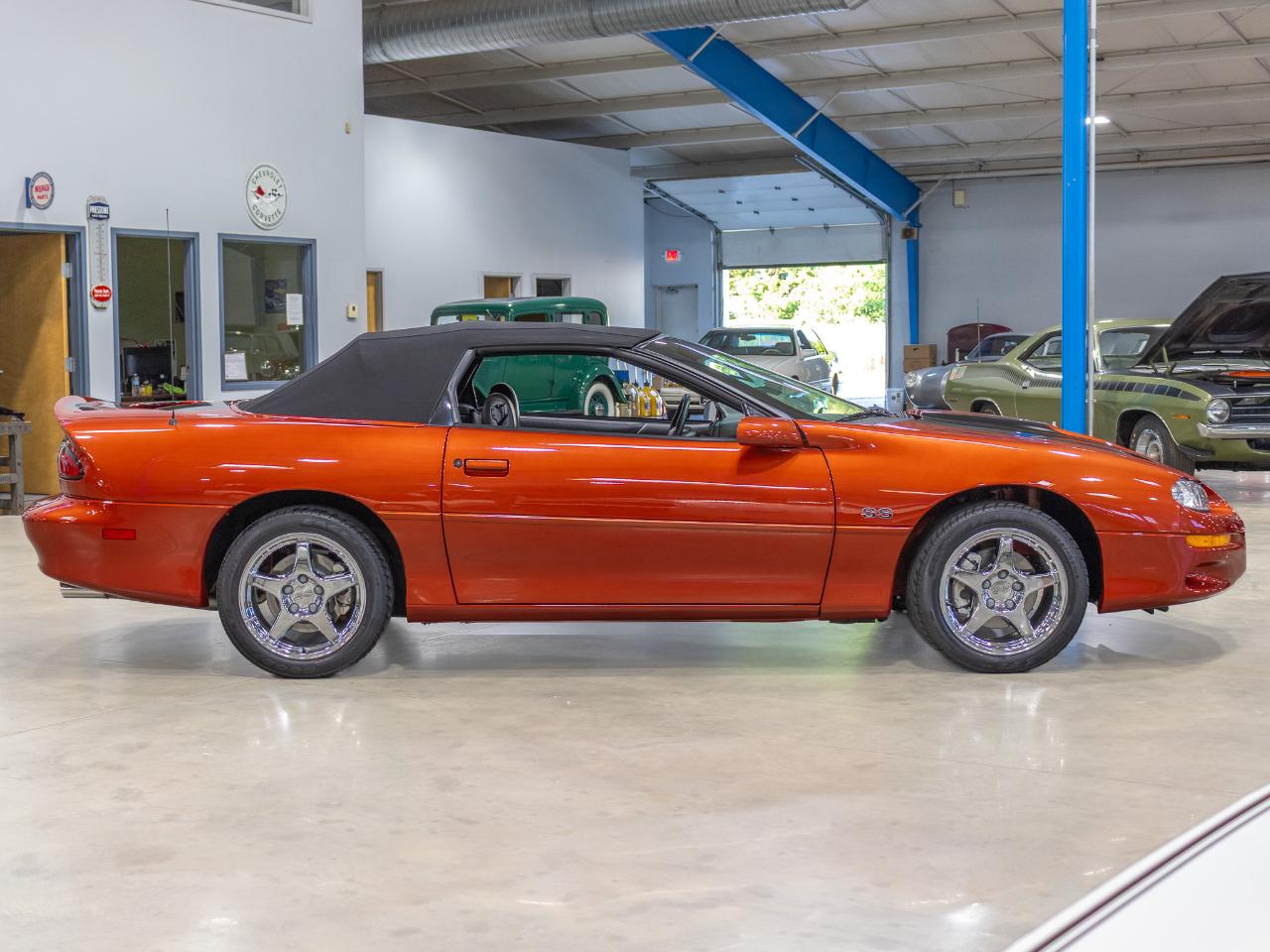 Chevrolet Camaro SS Convertible 2002