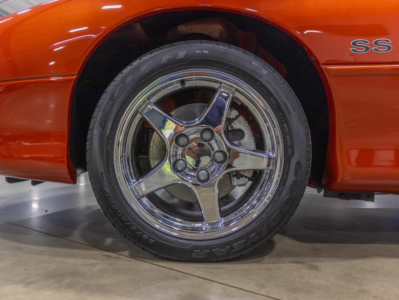 Chevrolet Camaro SS Convertible 2002